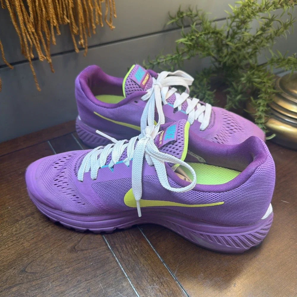 Nike them structure+